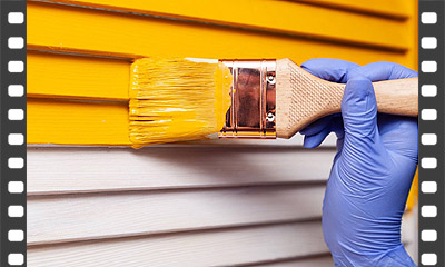 Pintura com esmalte sintético em portas e janelas